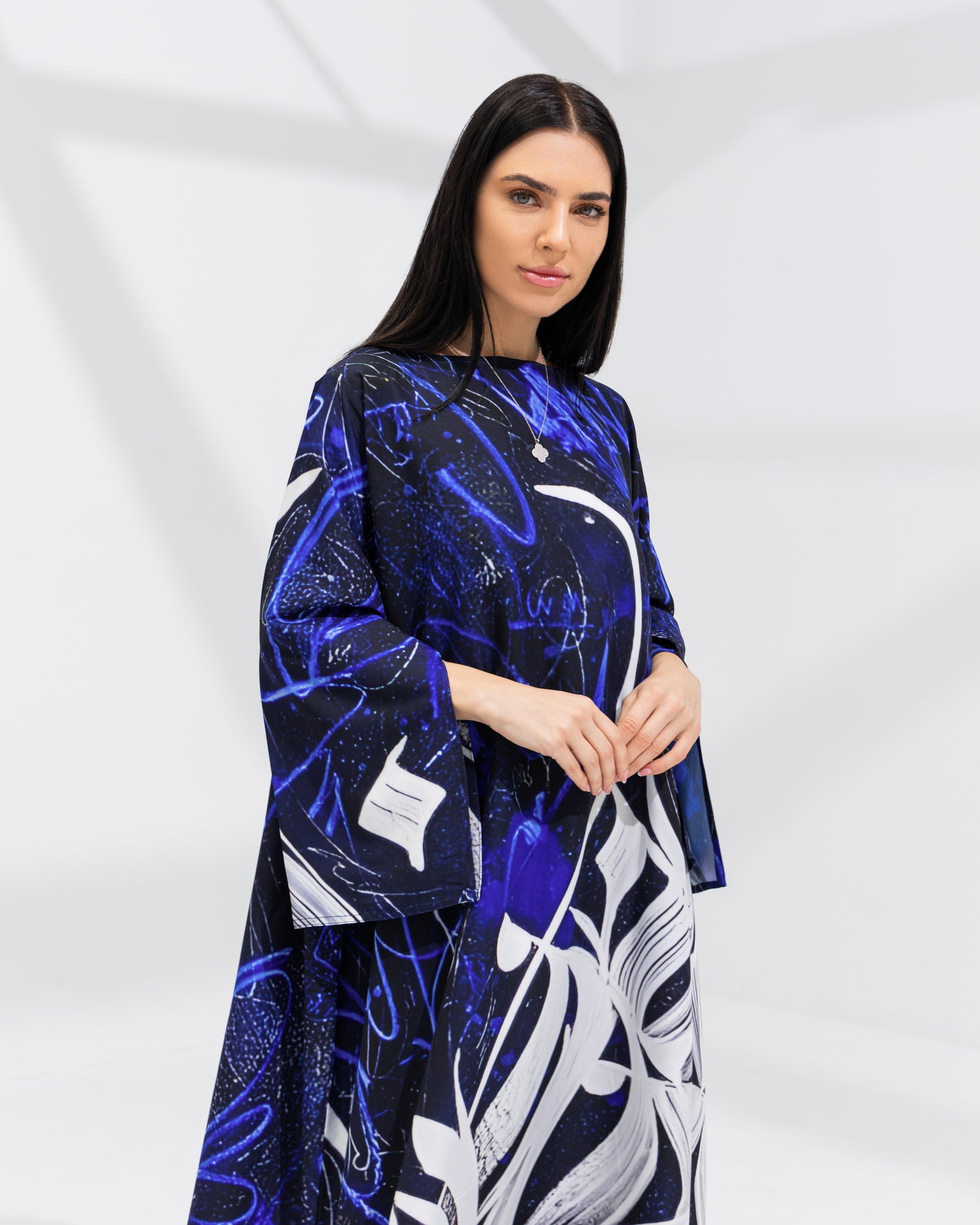 E04 Dress