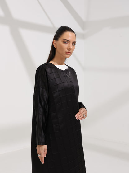 Signature | Black